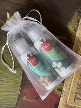 Load image into Gallery viewer, Fetch! Travel Set Cat and Dog Shampoo and Conditioner - Anti Tick and Fleas - Fetch! Naturals